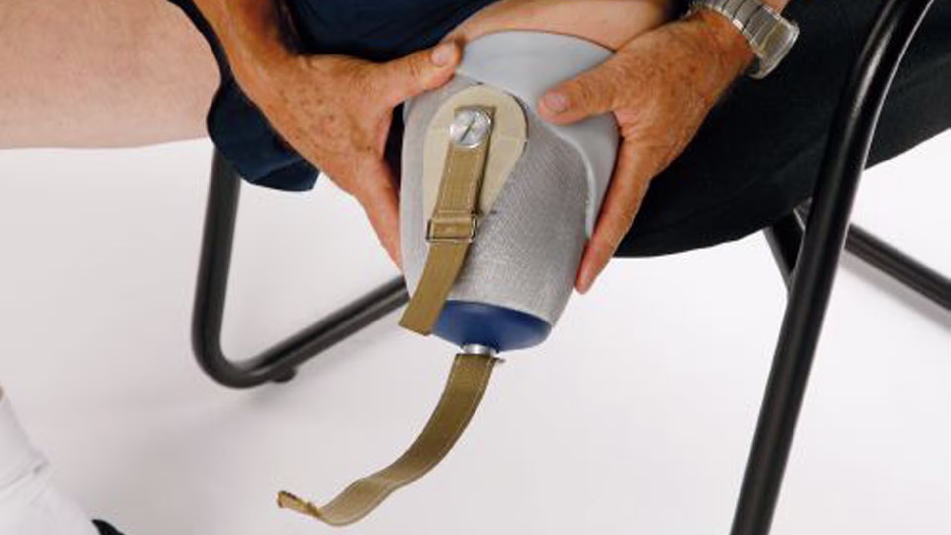 義足 懸垂システム 4R160 キスキット ベルト懸垂 大腿義足