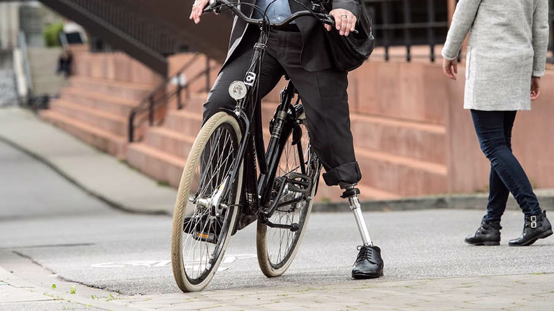 1c68 image10-1 169-4c