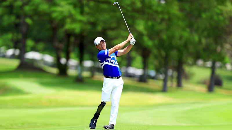 義足のプロゴルファー