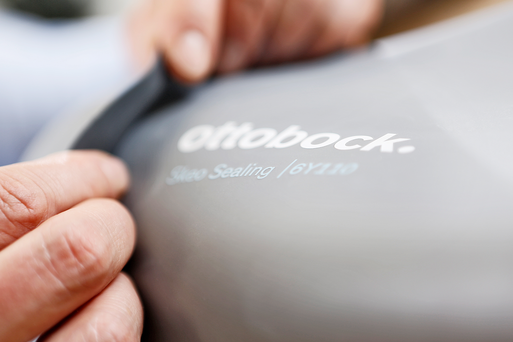 Close-up of the sealing lip on the Skeo Sealing liner.