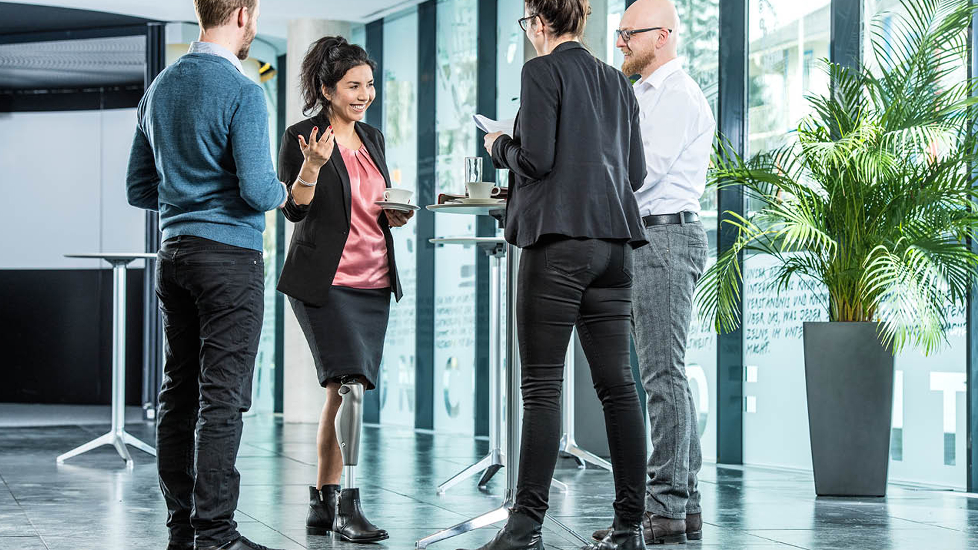 義足コンピューター制御膝継手C-Leg4 立位安定