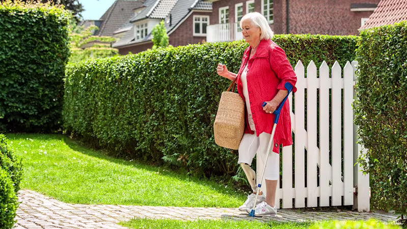 義足コンピューター制御膝継手Kenevoケネボ 遊脚相への切替え