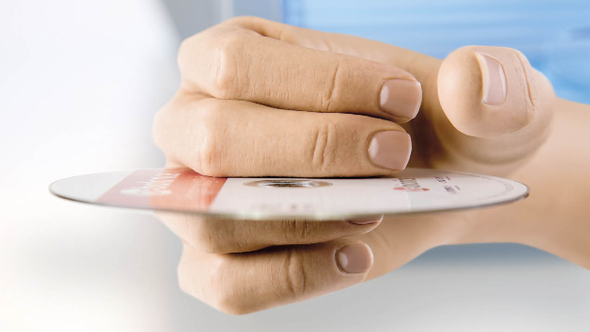 筋電義手8E70 bebionicハンド 指間の挟み