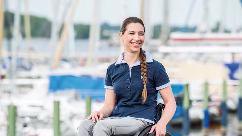 Ilaria sulla versione rigida in alluminio della carrozzina Zenit