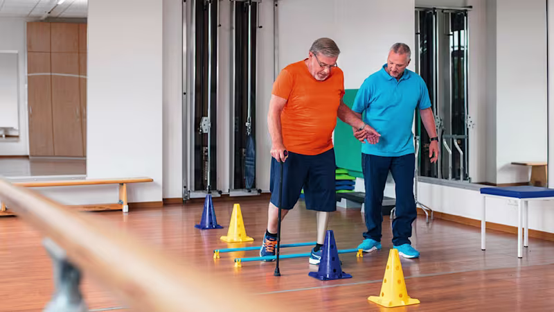 義足コンピューター制御膝継手Kenevoケネボ リハビリテーション