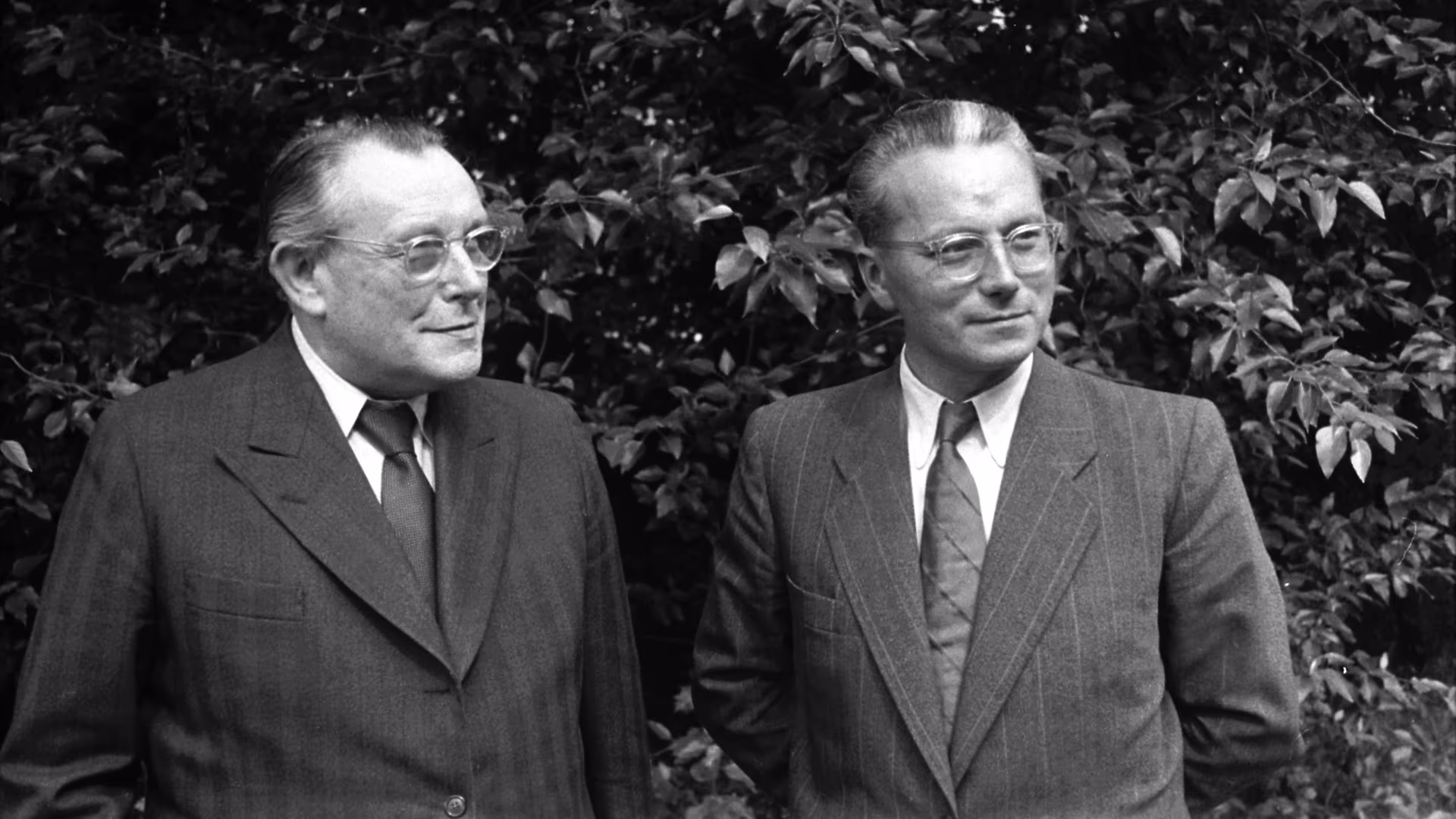 An original photo of Ottobock founder Otto Bock and his colleague 