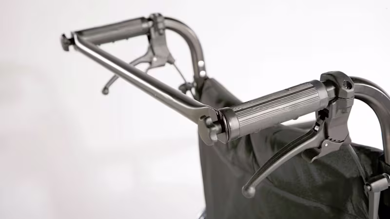 モジュラー車いす M4 エムフォー