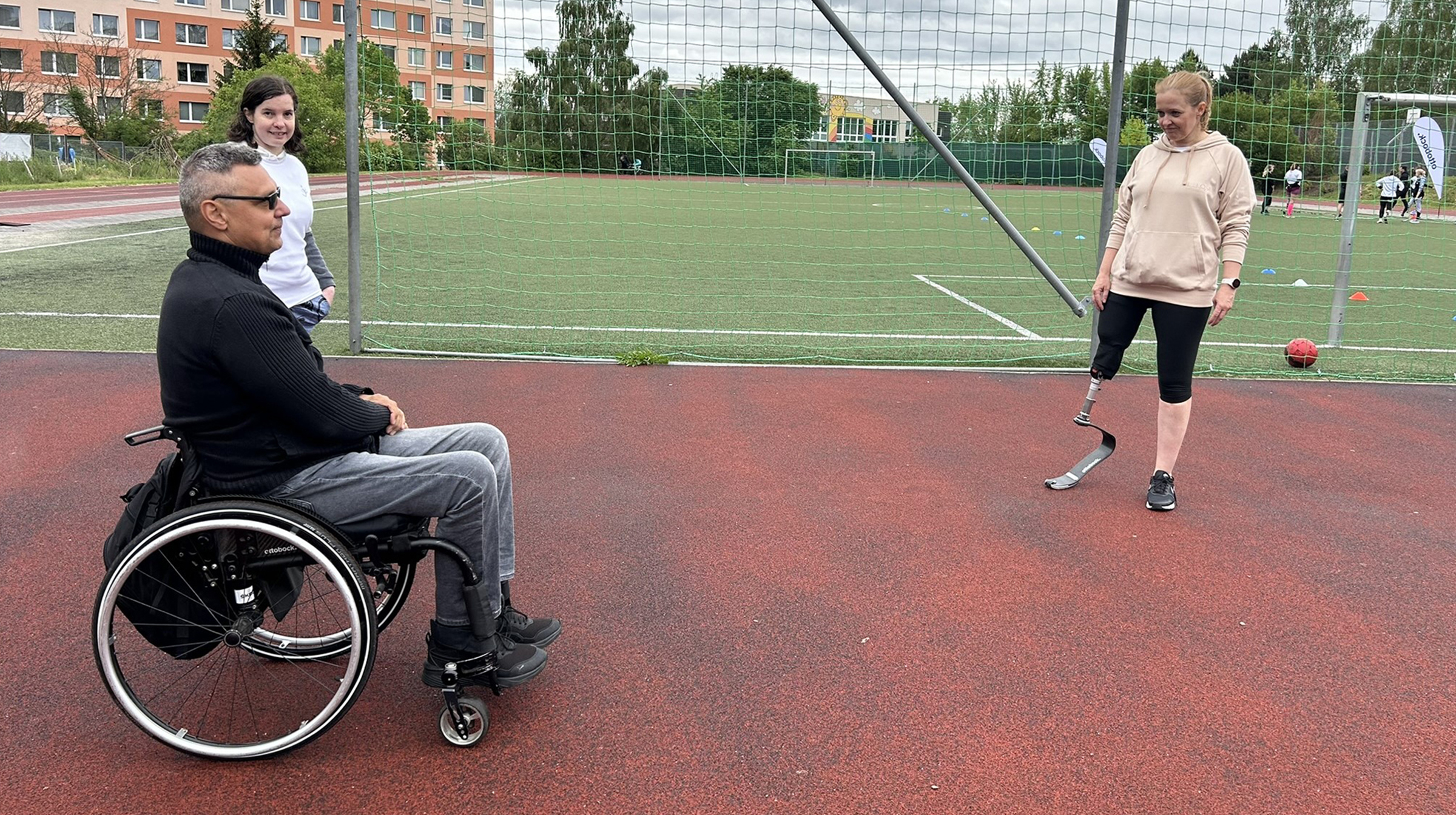 running-days-2024-2400x1344-obr-12