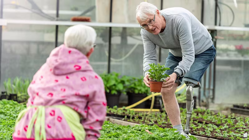 義足膝継手3R60 バウンシング機能