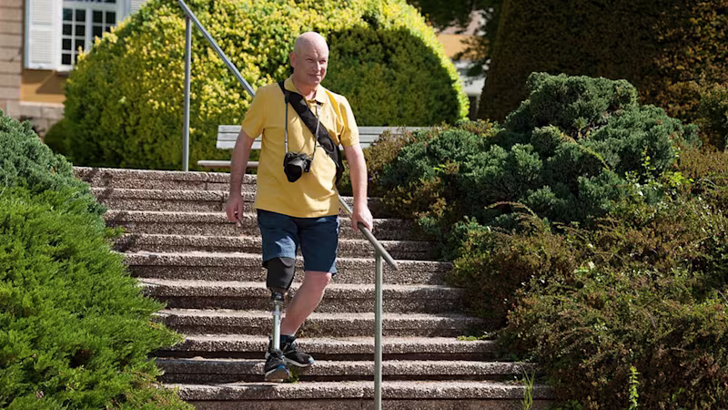 義足懸垂システム 4R220ダイナミックバキュームDVS 下腿義足