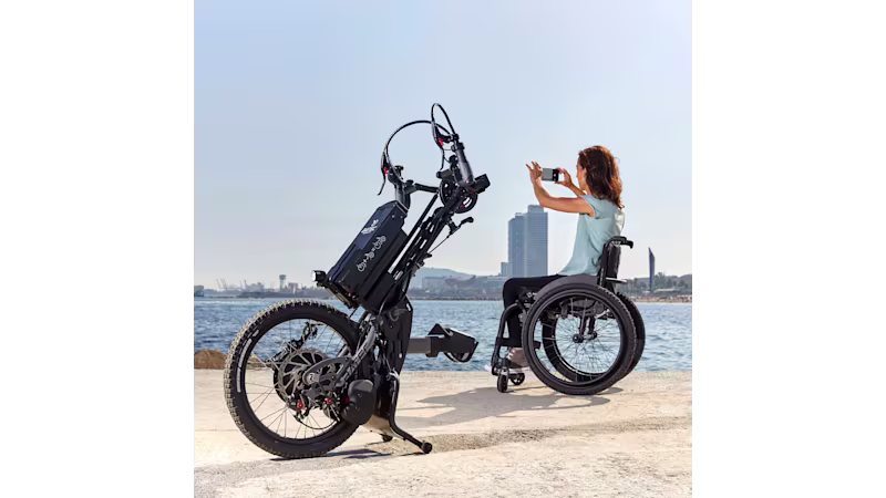 A spasso sulla spiaggia con Batec Hibrid 2