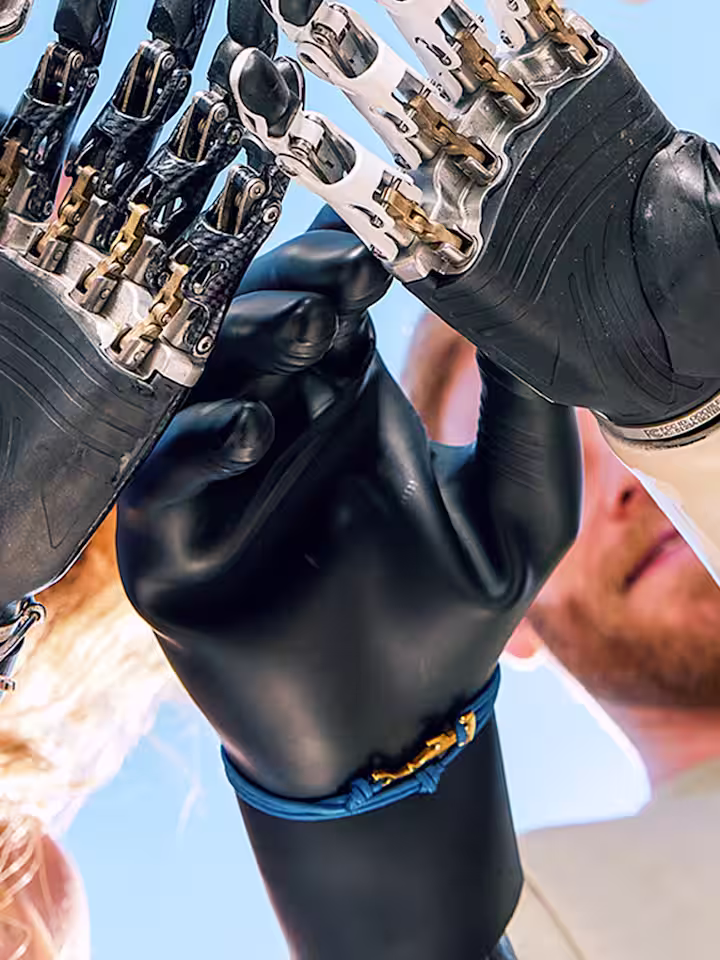 Symposium Advancements in Phantom Limb - Stage module (HQ)