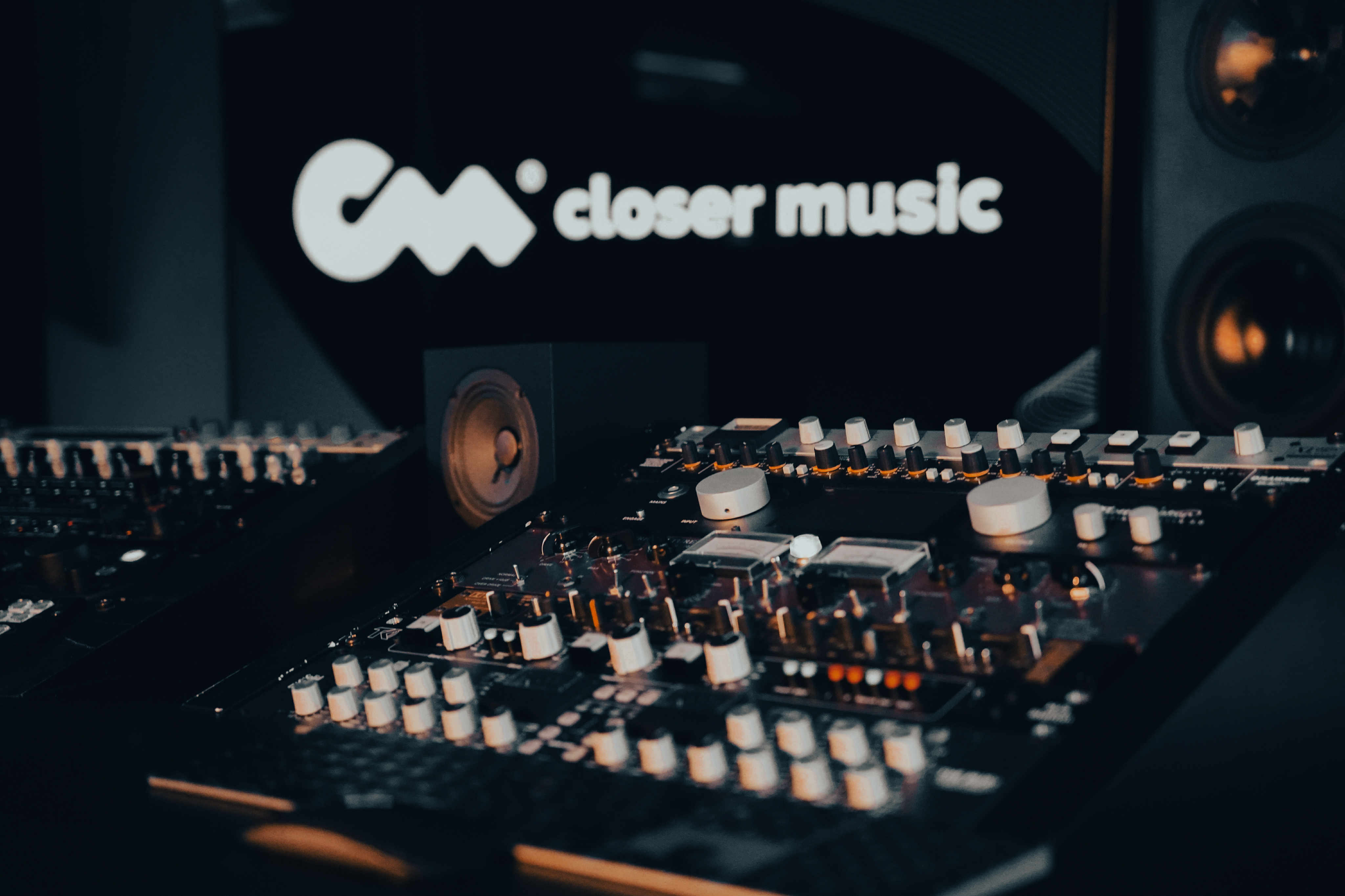 Expert Creative Support