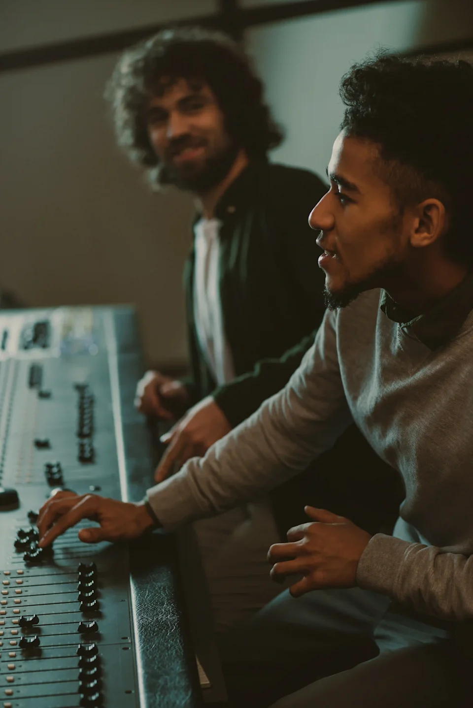 The Psychological Power of Music in Branding