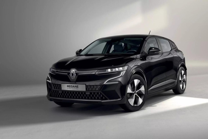 09Renault Mégane E-Tech