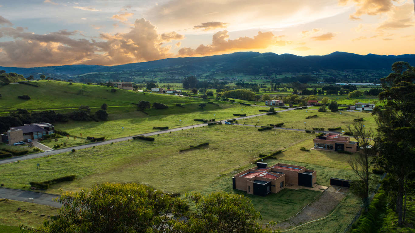 proyectos inmobiliarios en colombia Valle Alto de la Pradera 