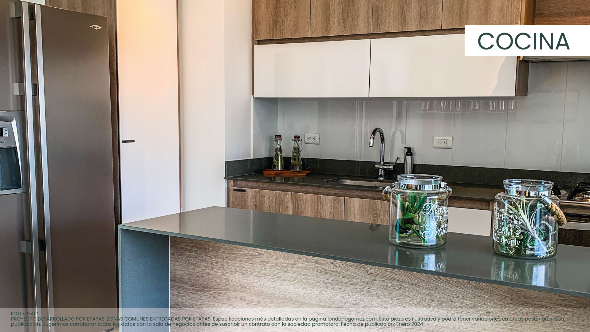 bosque alto-Foto Real- cocina