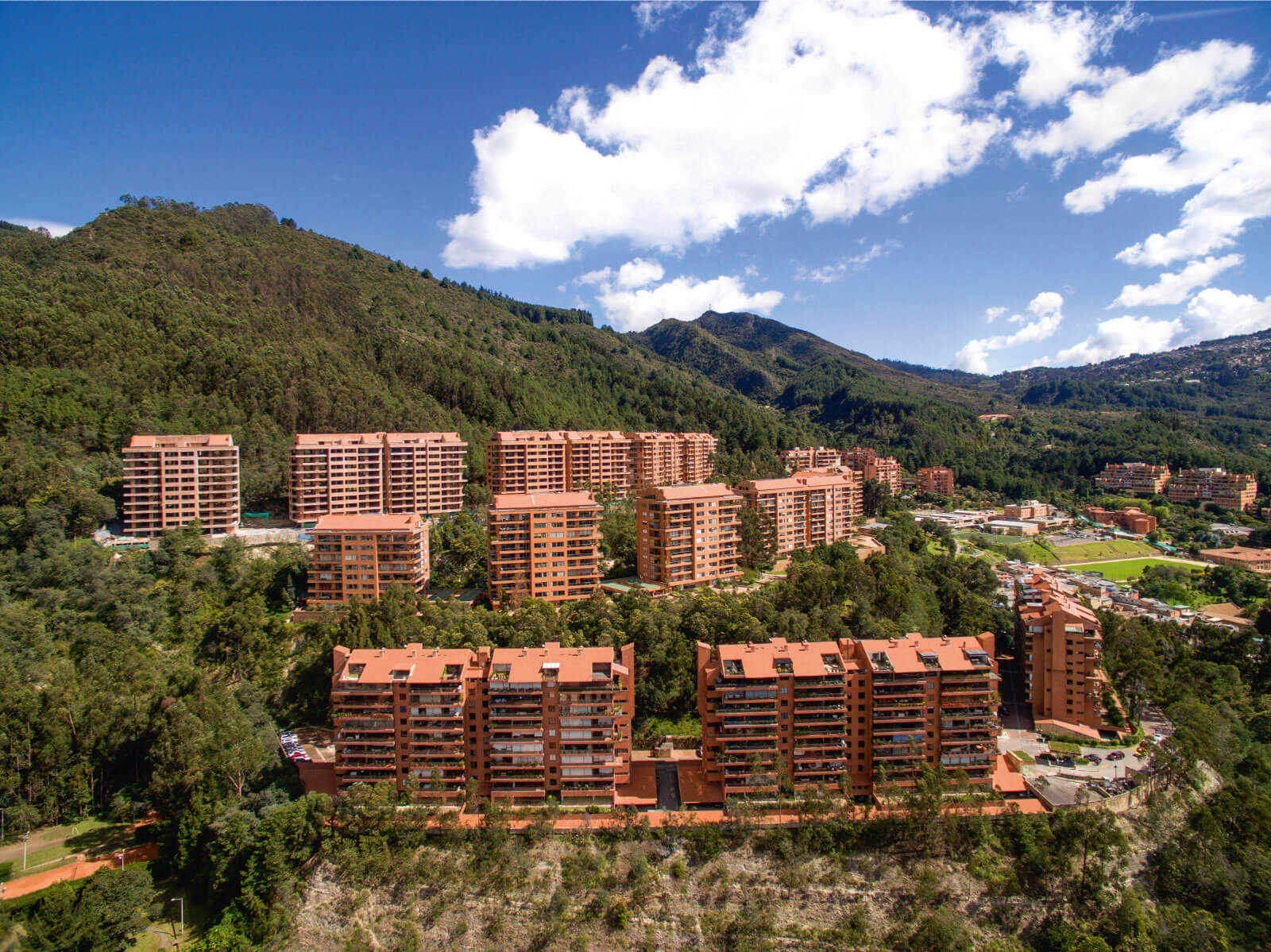 cerros-de-los-alpes-apartamentos-bogota