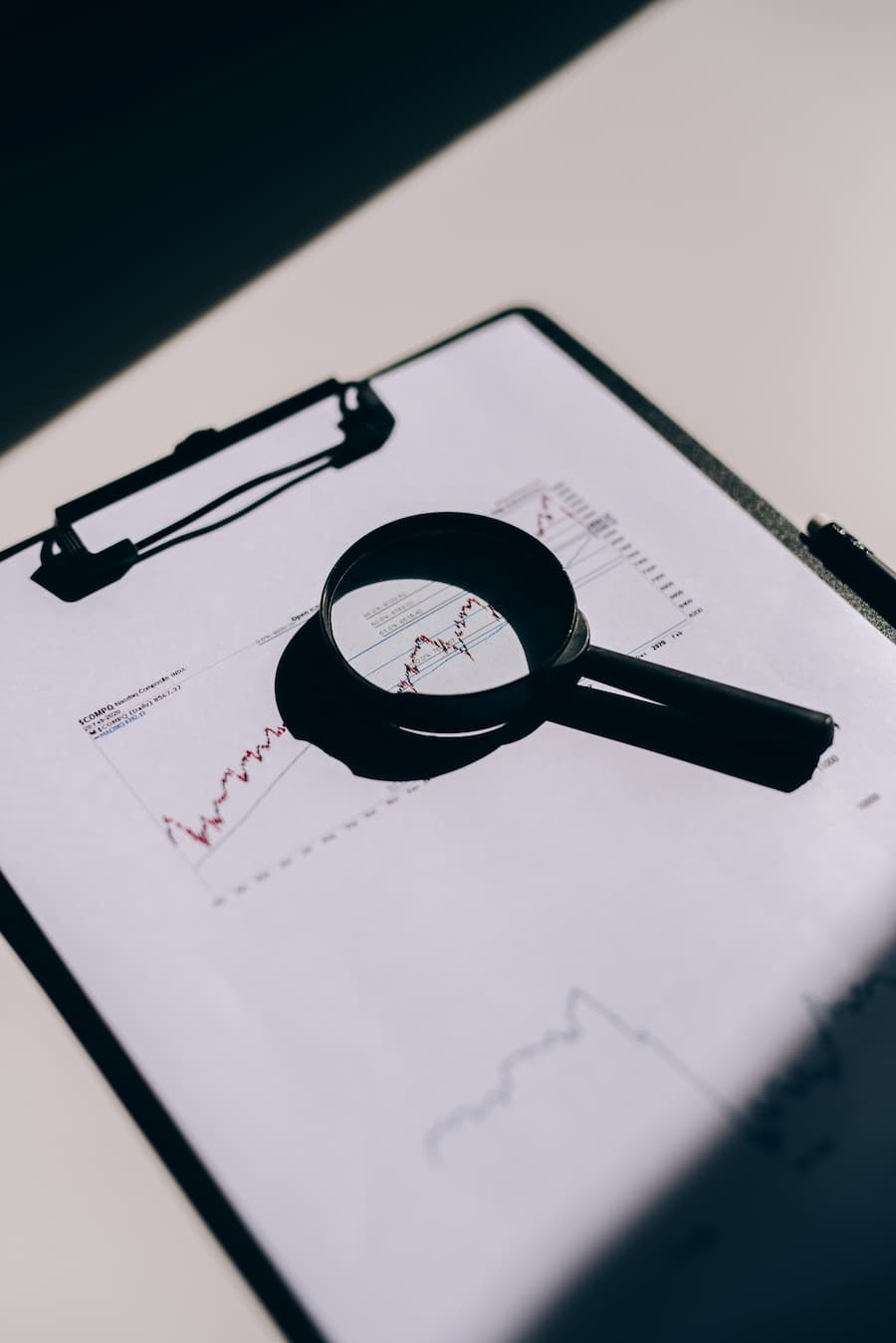 Certificación de inversión confiable y estable