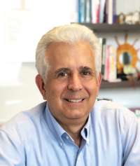 Dr. Francisco Martínez