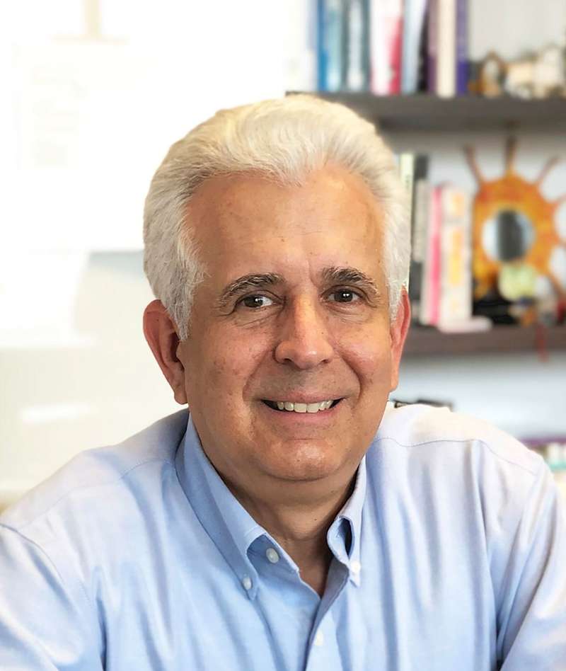 Dr. Francisco Martínez