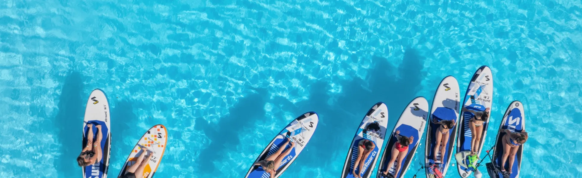 bg-banner-crystal-lagoons-ayc-llano-kristal-deskptop