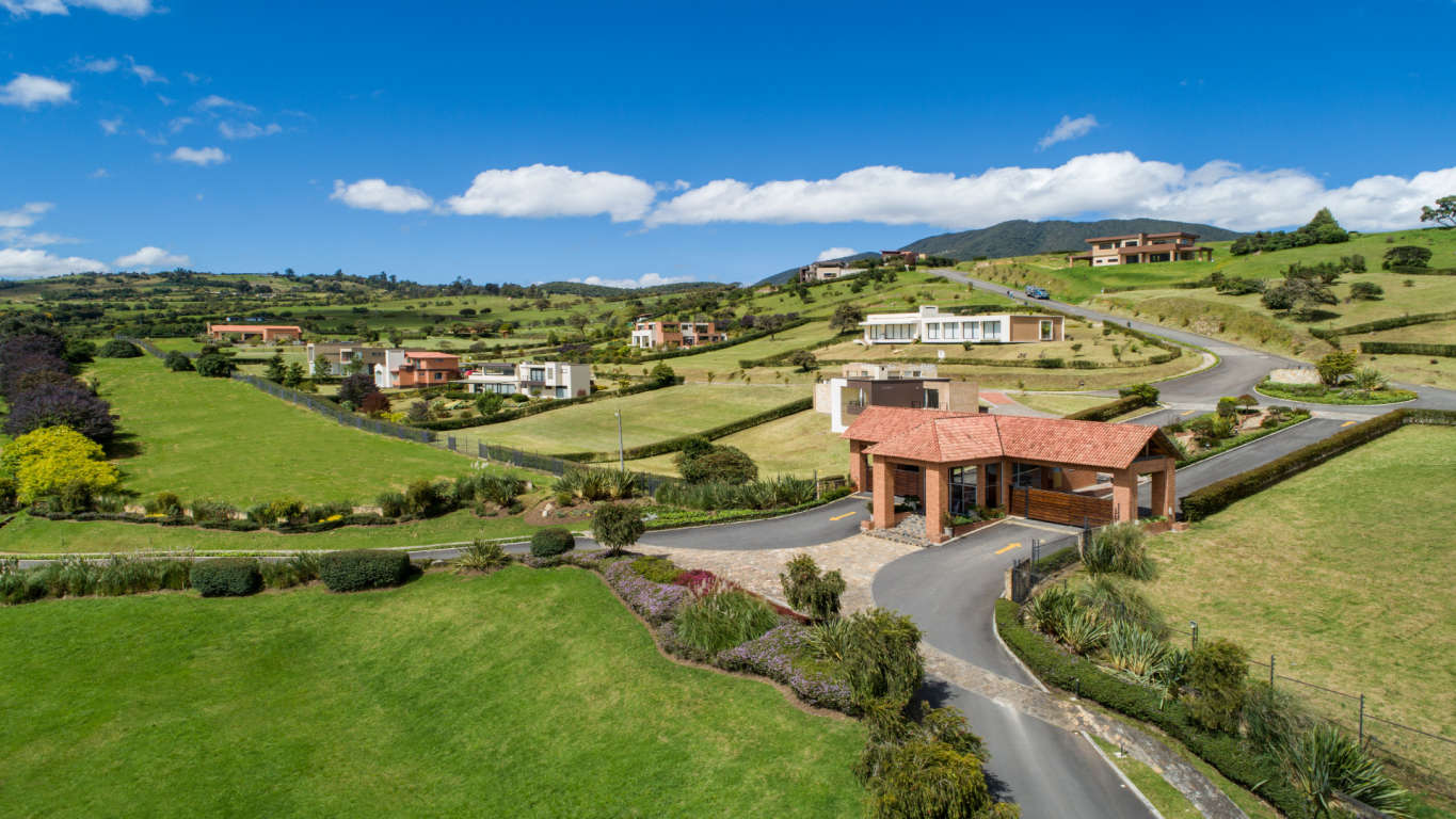 Valle Alto de la Pradera proyectos de vivienda en La Calera
