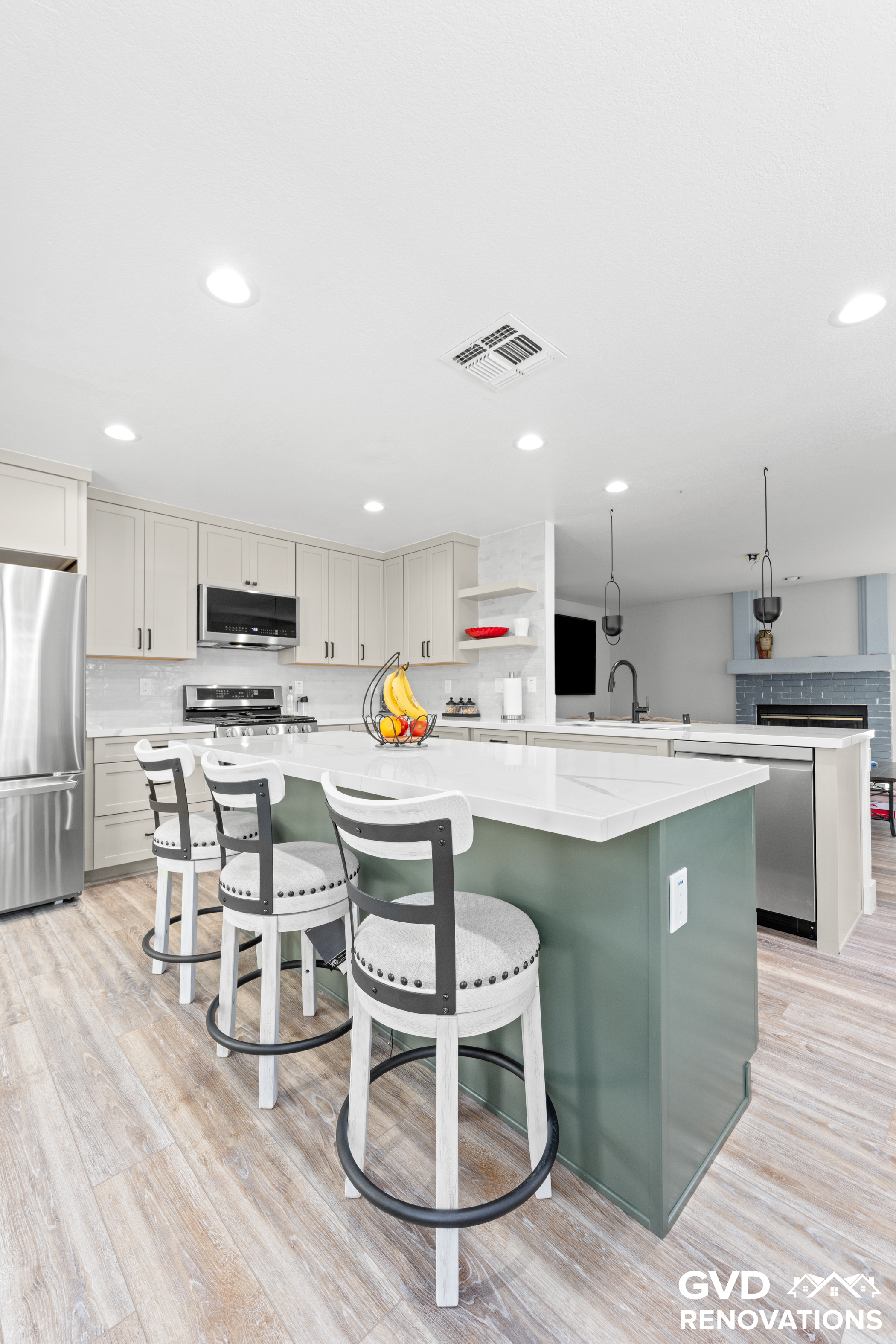 Custom Two-Tone Kitchen Transformation