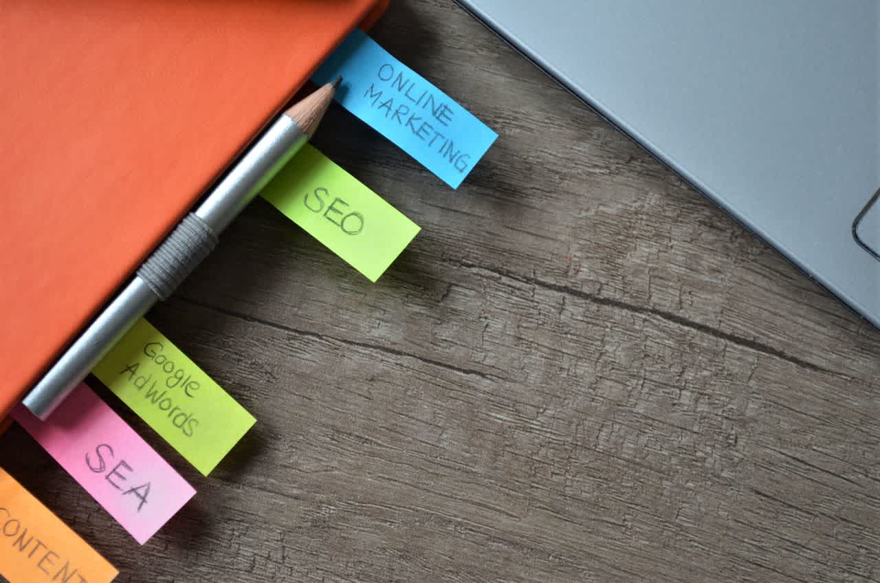 Stick notes of search engine keywords