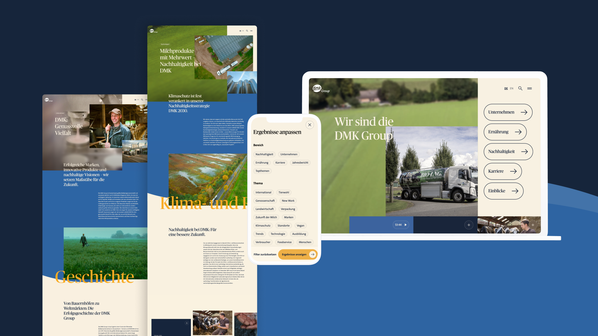 Case | DMK | Content Image Vier unterschiedliche Darstellungen der DMK Website auf blauem Hintergrund