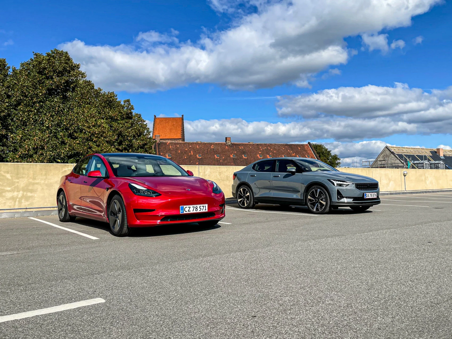 Polestar 2 vs Model 3 (7)