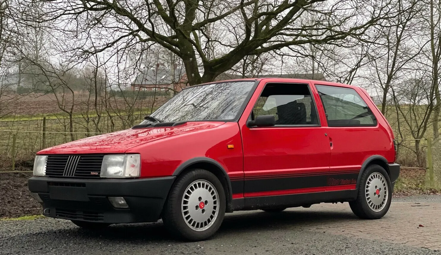 Fiat Uno Turbo_2 2