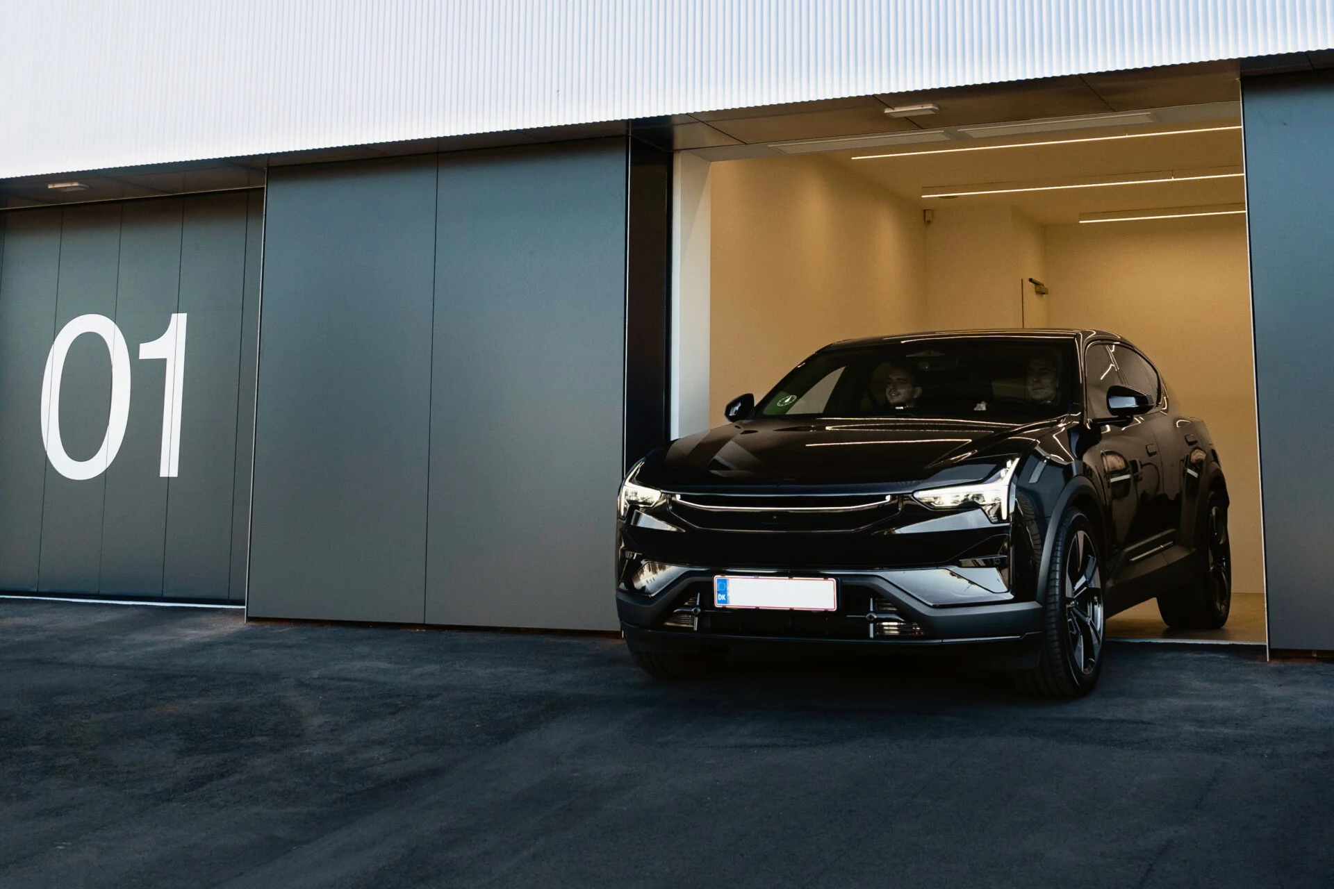 683434_20240918_Polestar_3_first_delivery_in_Denmark