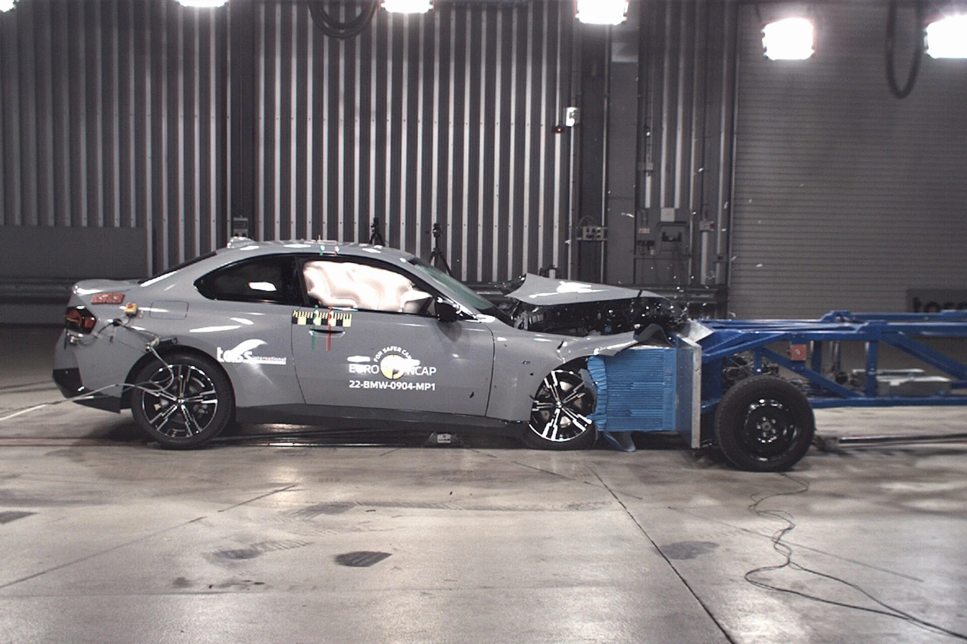 BMW 2 Euro NCAP