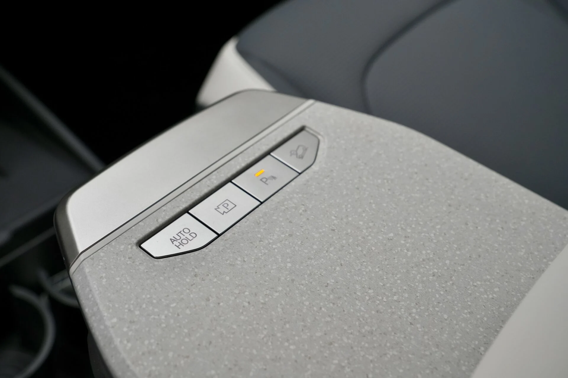 Kia EV3 MBB 556