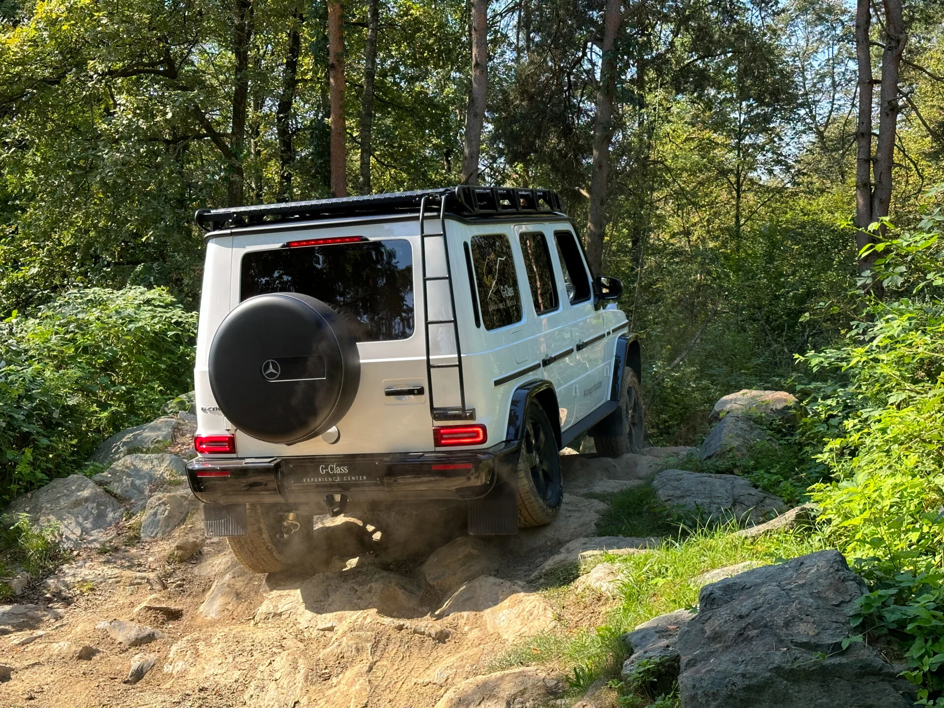 Mercedes G-Klasse-21