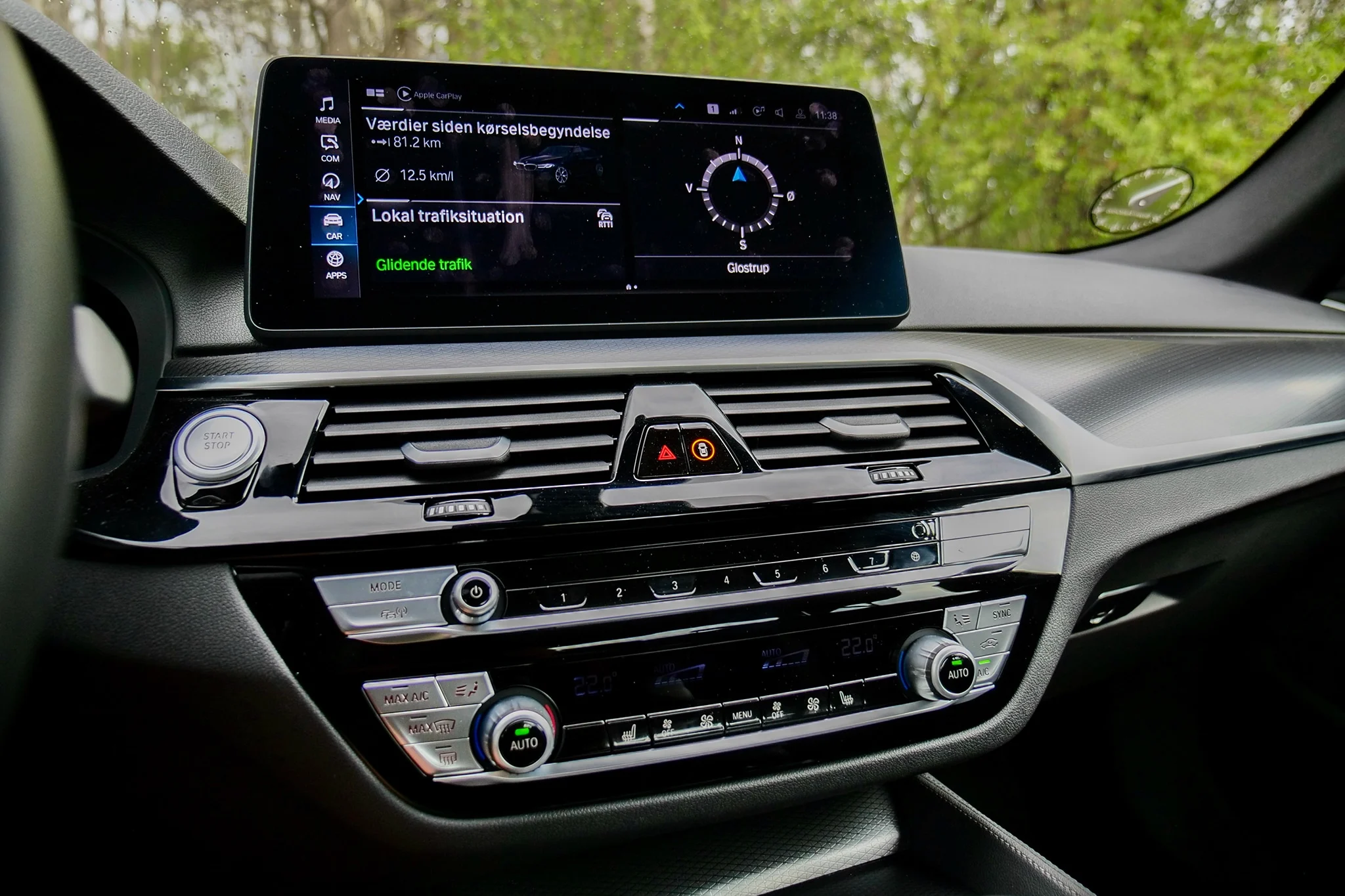 BMW 545e – interiør (2)