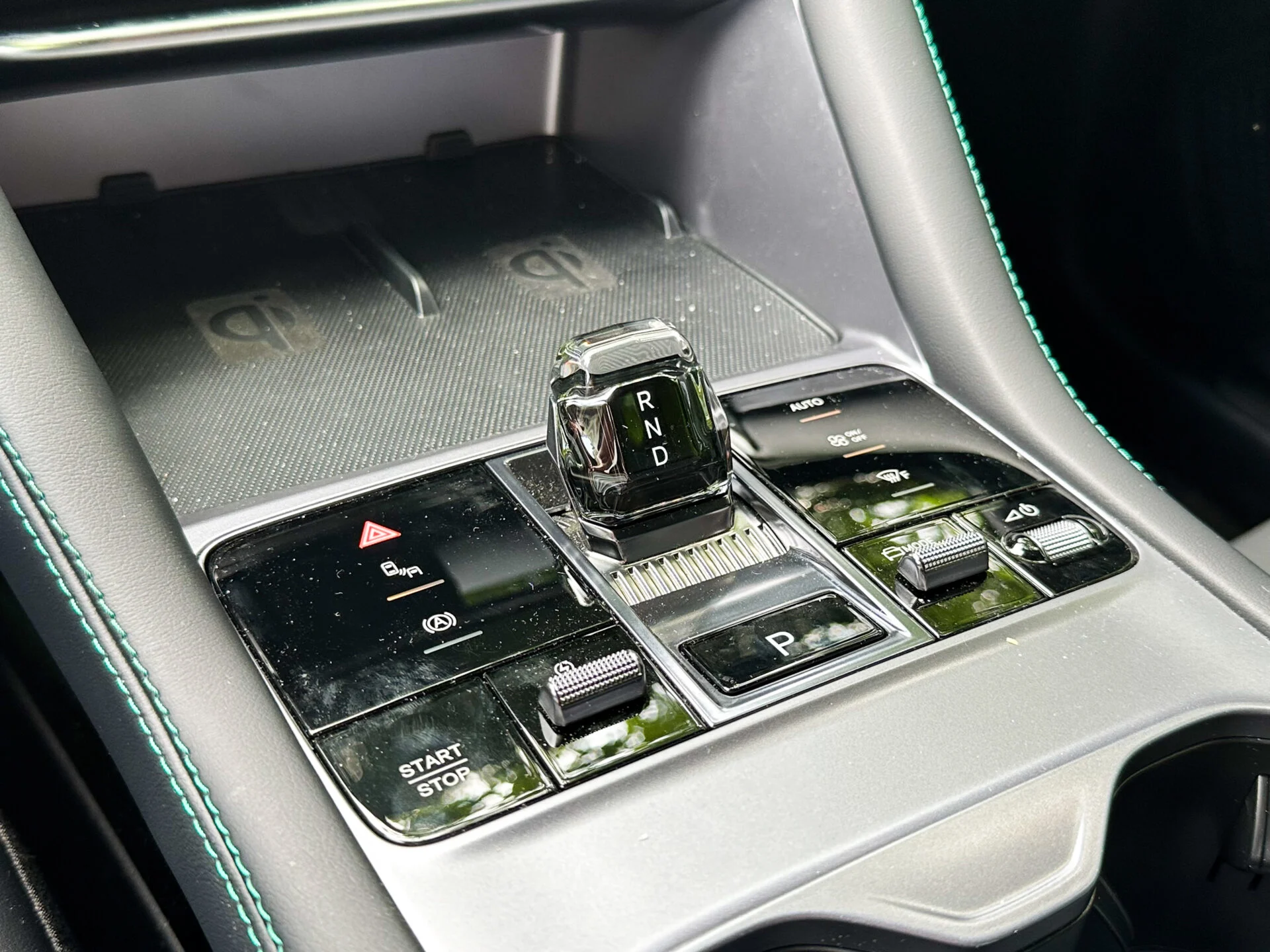 BYD Seal U-13