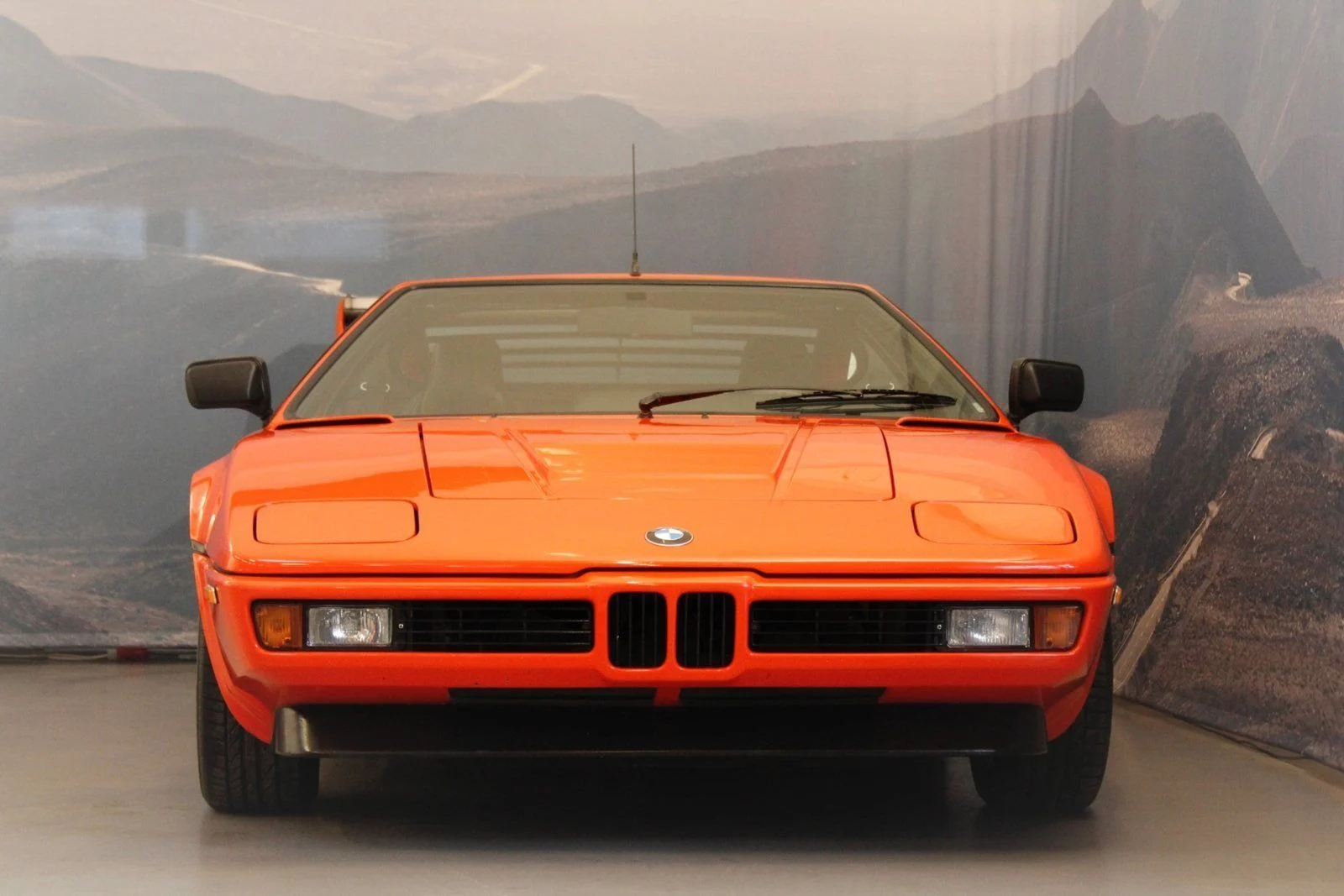 BMW M1 (3)