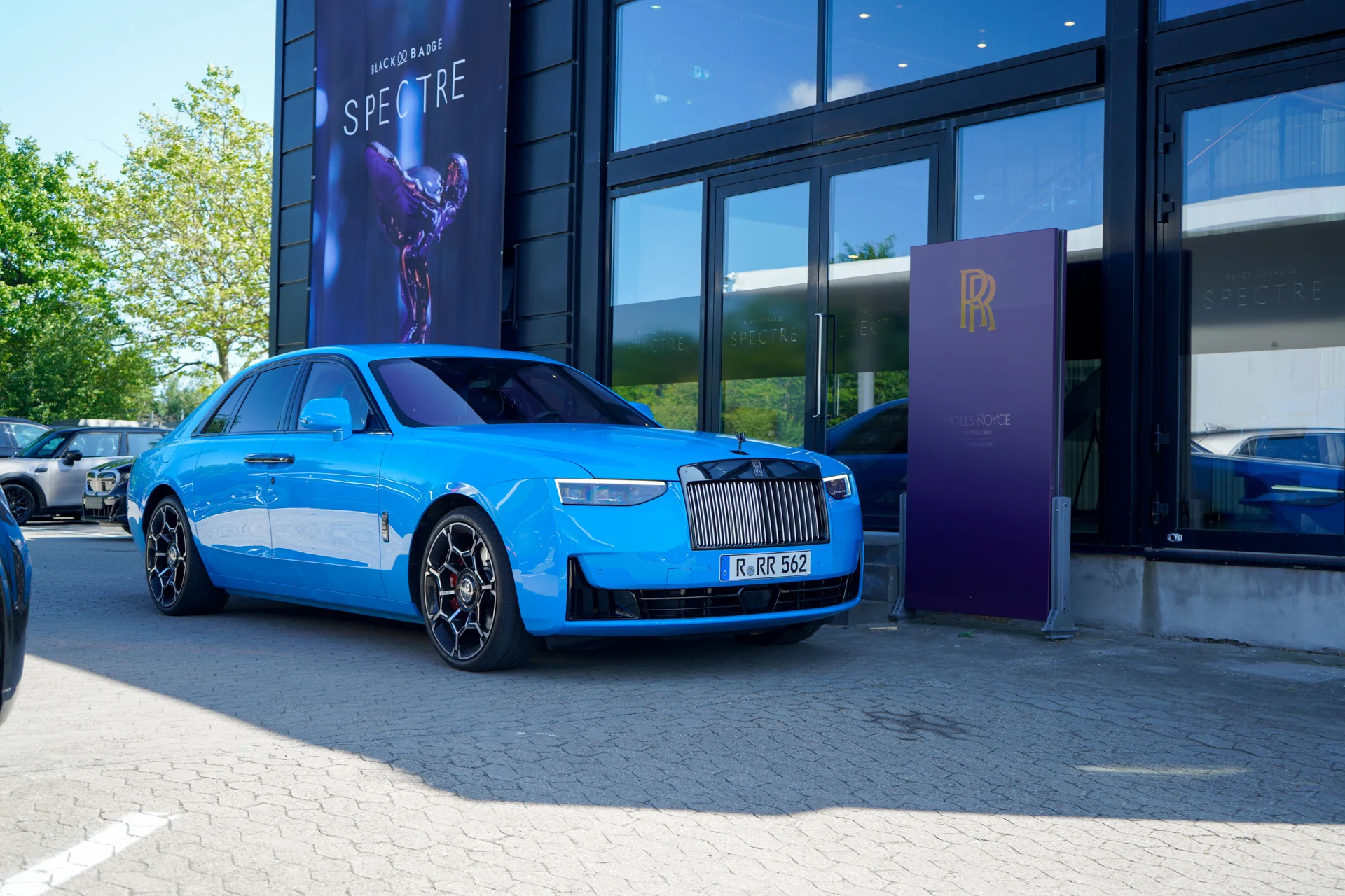 Rolls Royce Ghost Black Badge-04