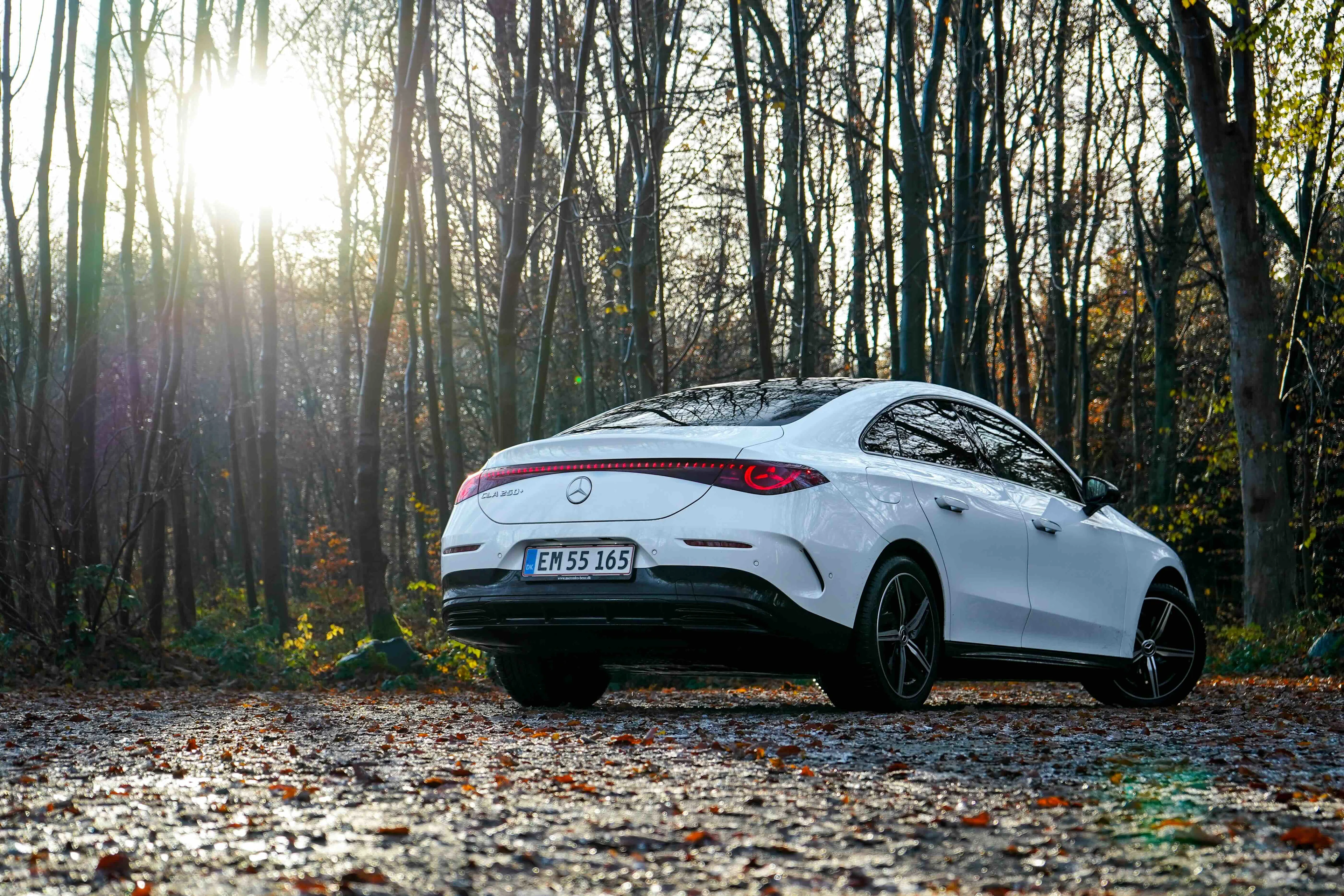 Mercedes-Benz CLA EQ-03