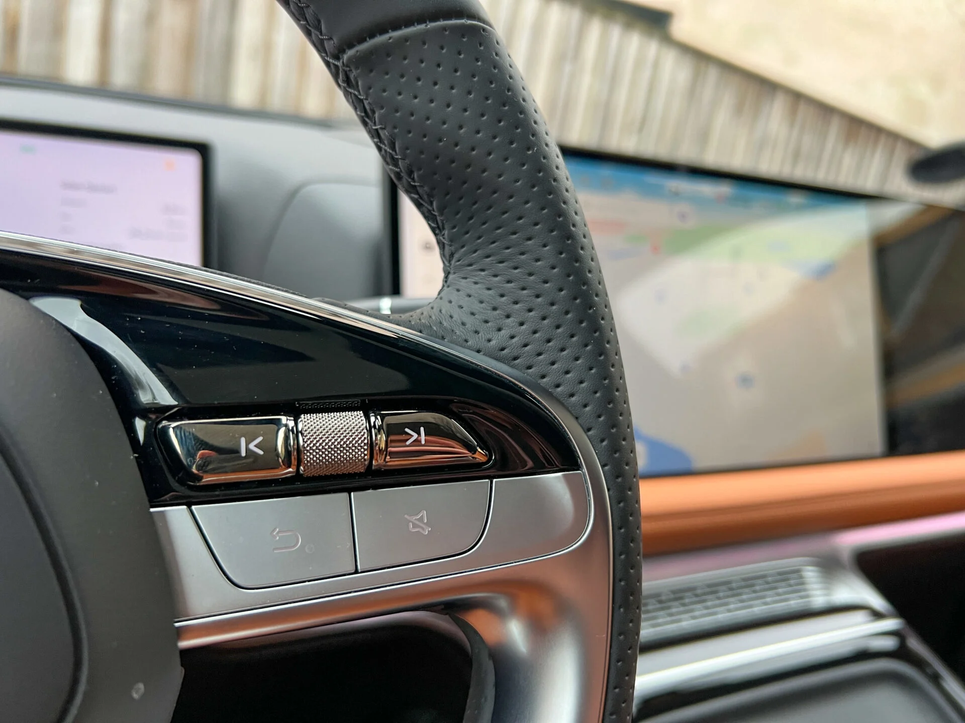 Nio EL6 vs XPeng G9 – Interiør-28