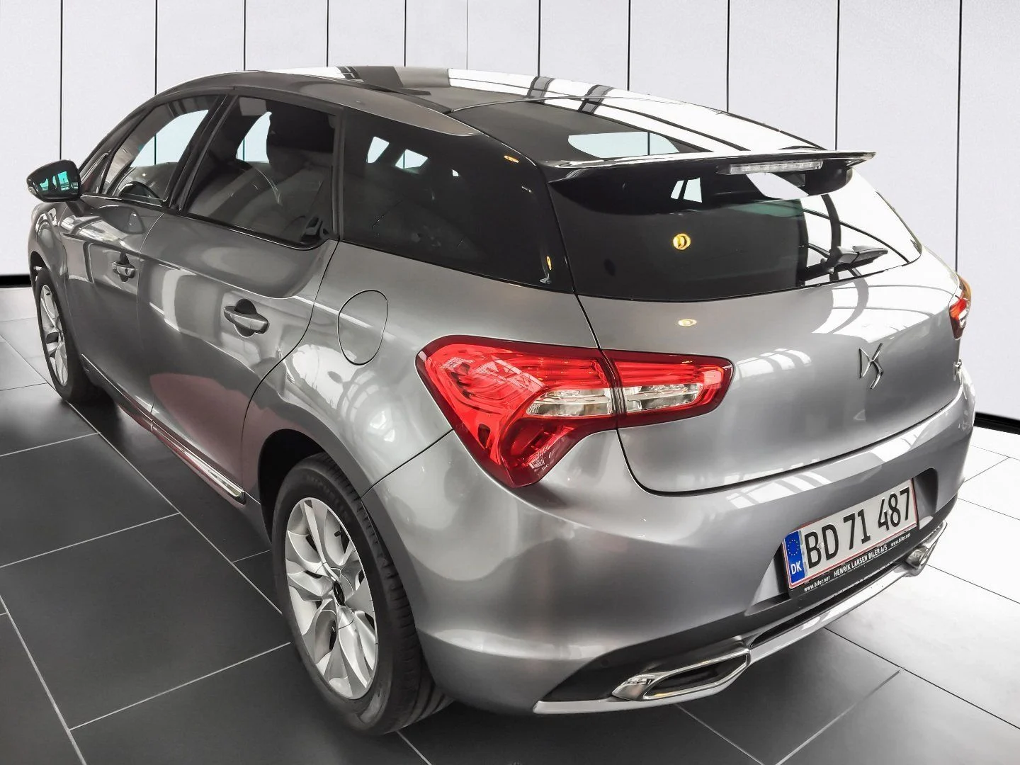 DS5
