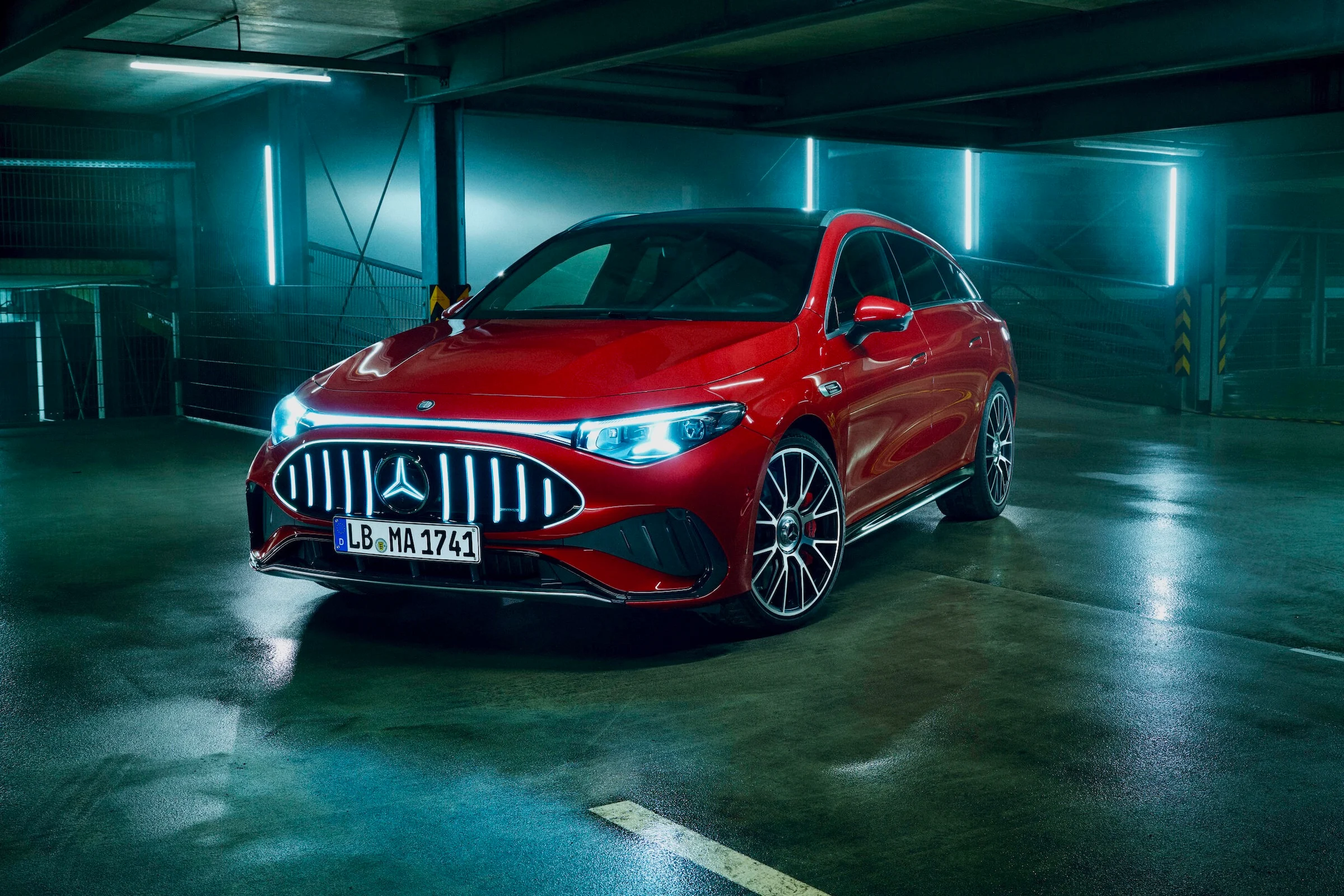 Mercedes-AMG CLA 45 4Matic+ 16 001