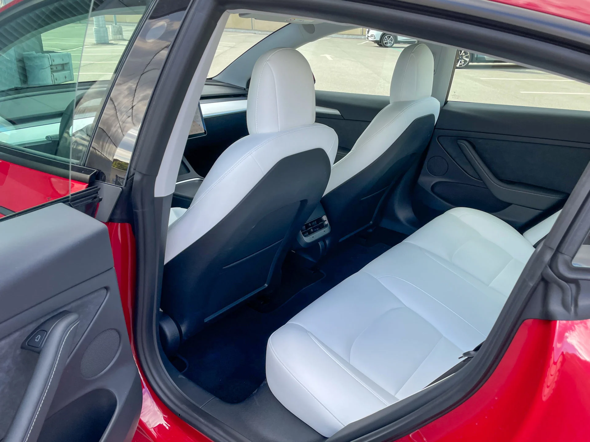 Tesla Model 3 (5)