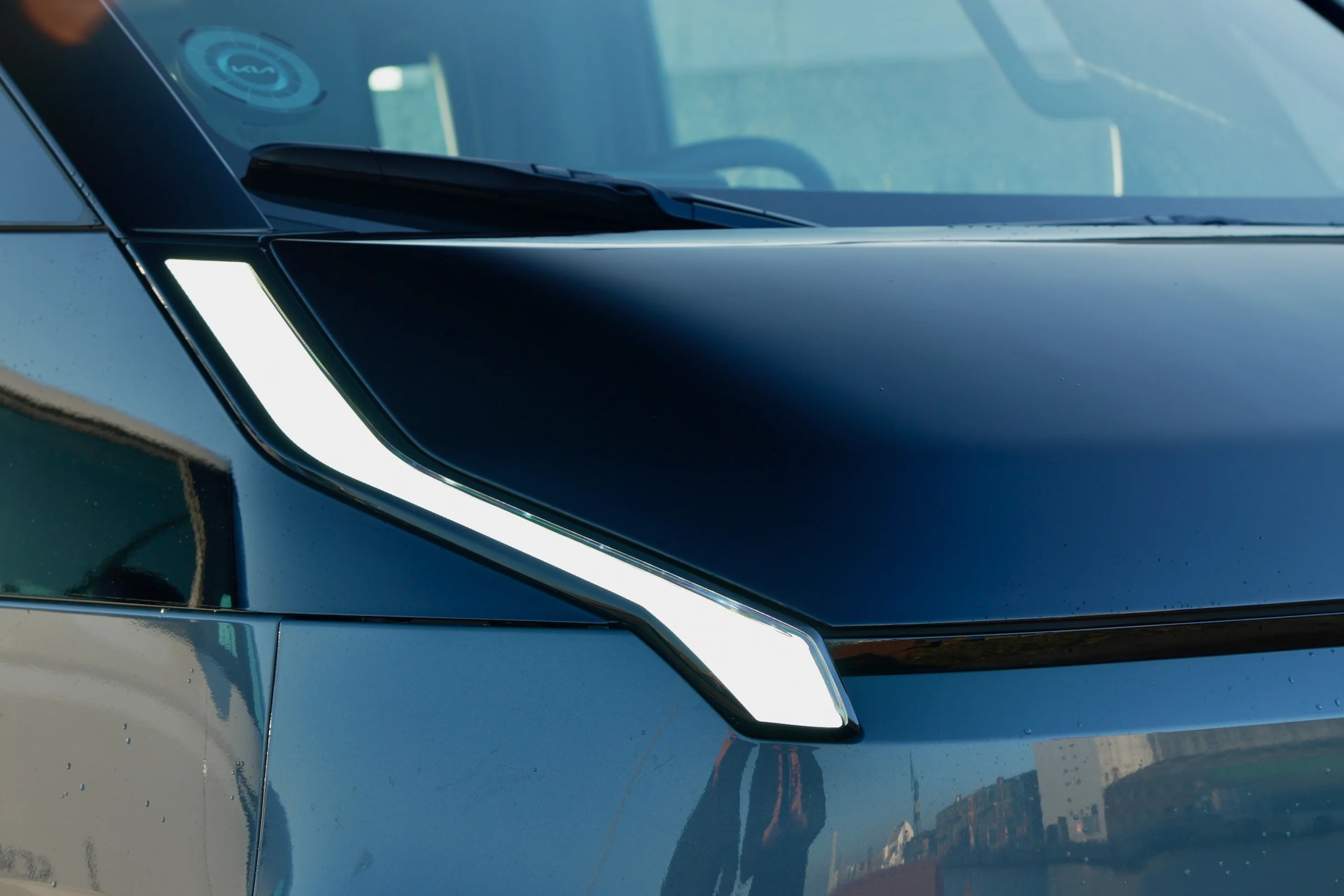 DUEL Kia PV5 Pass vs VW ID. Buzz 723