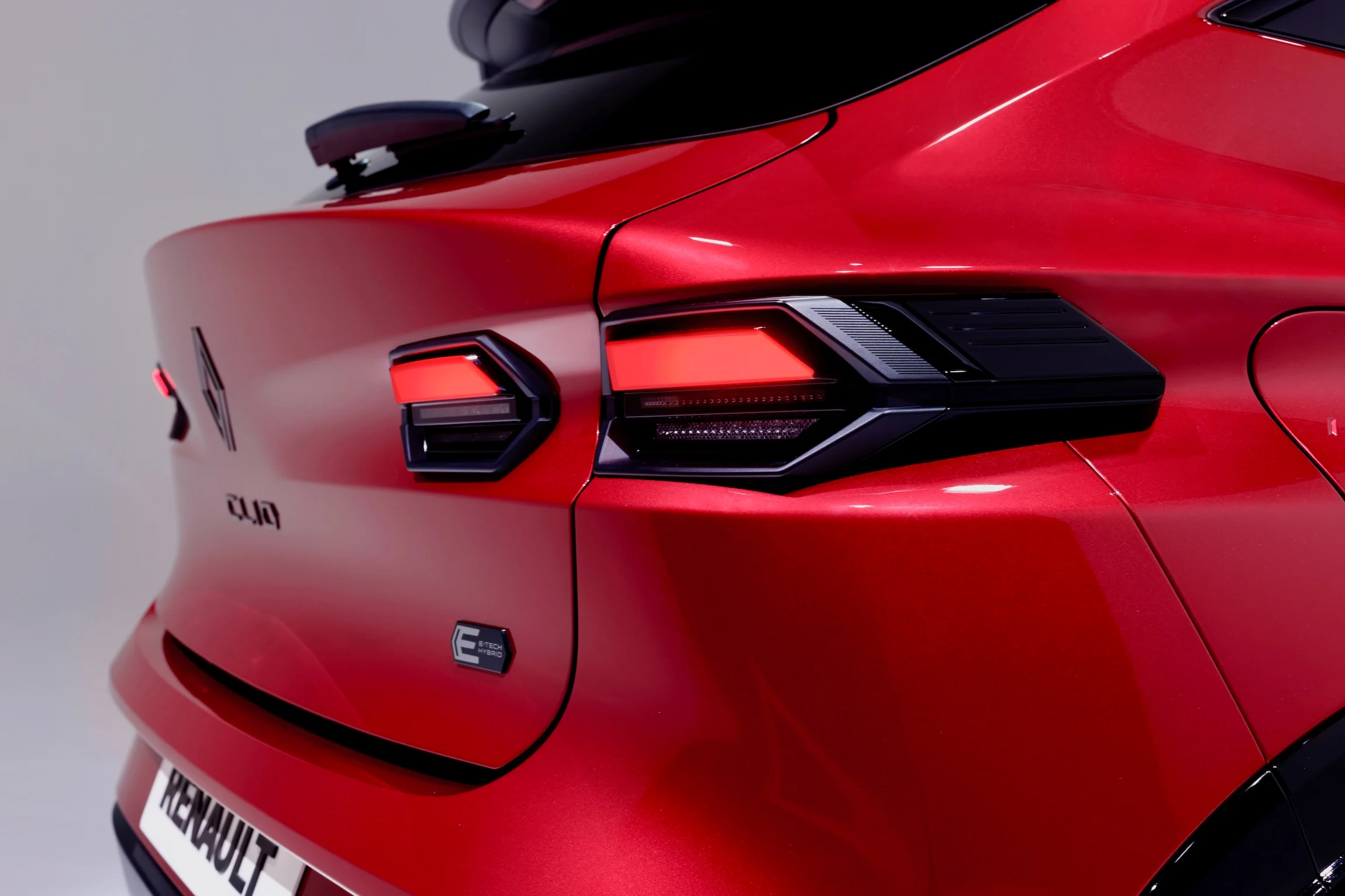 Renault Clio full hybrid E-Tech - Esprit Alpine - Absolute Red-kopi 10