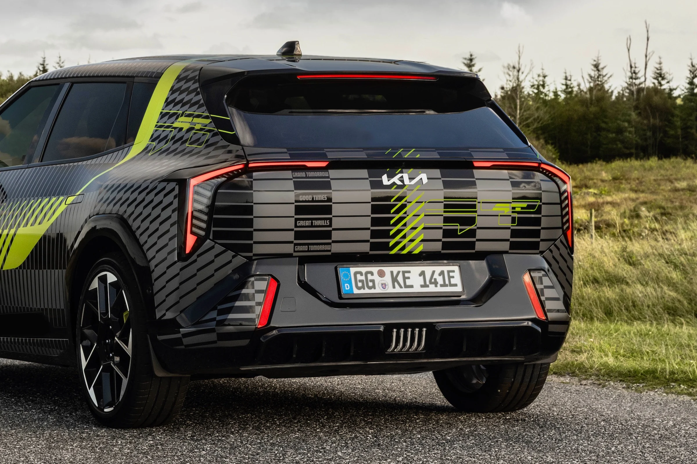 kia-EV4-GT-foiling-highres-2 (1)
