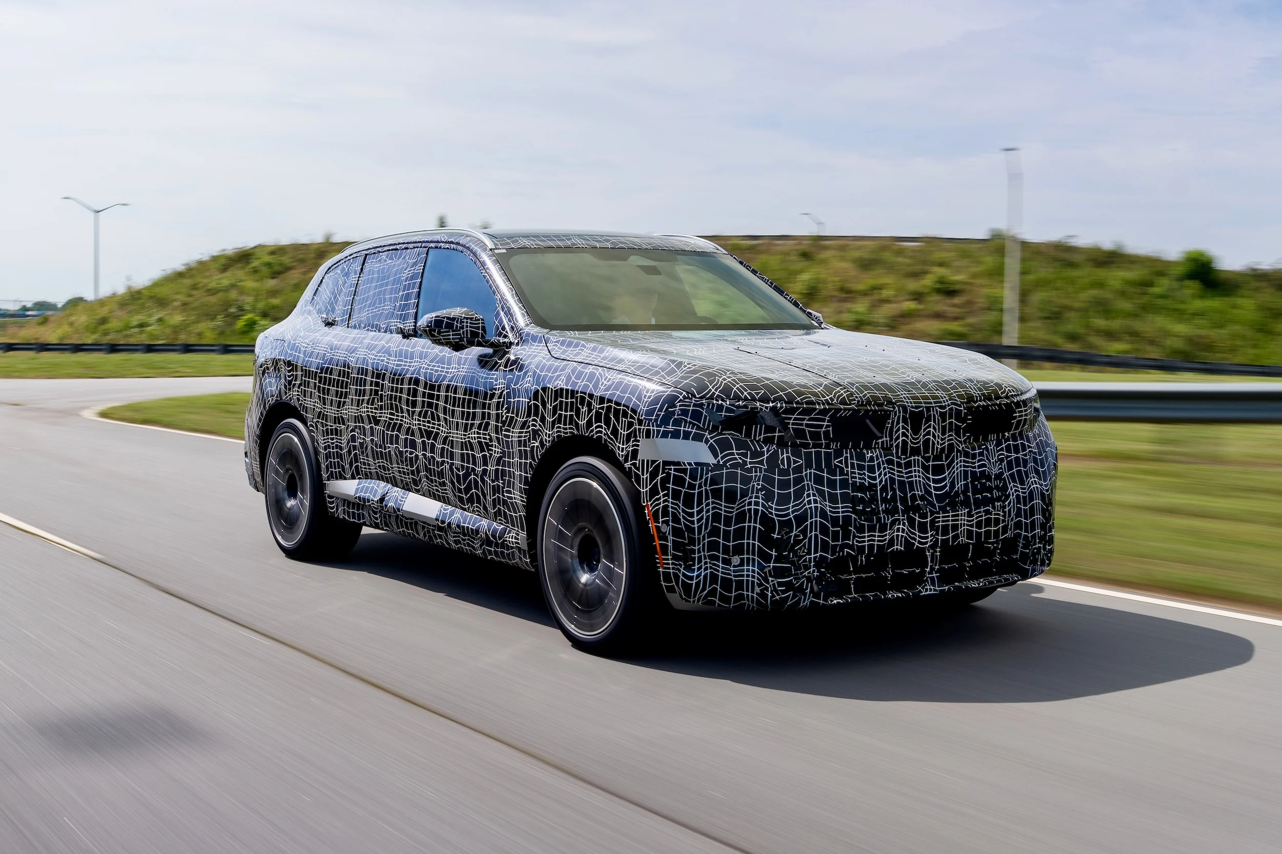 BMW X5 iX5 73 highRes the-new-bmw-x5-proto