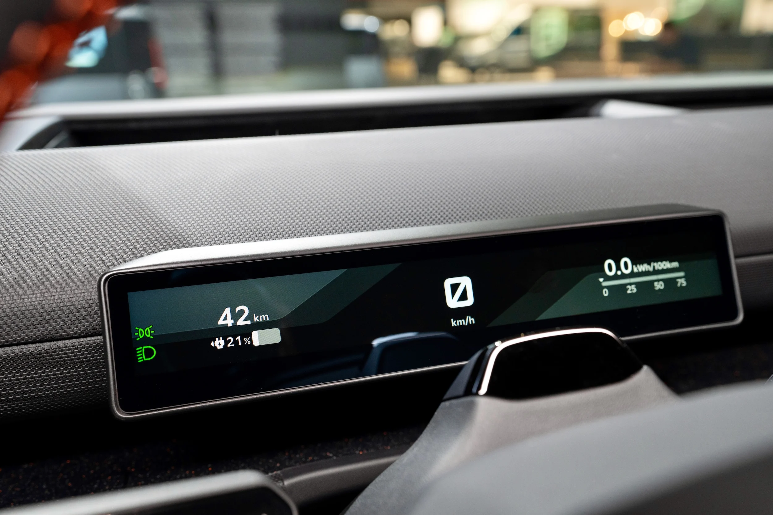 Kia-PV7-Cargo-Moonrockgrey-iaa-26-static-print-6000x4000-040